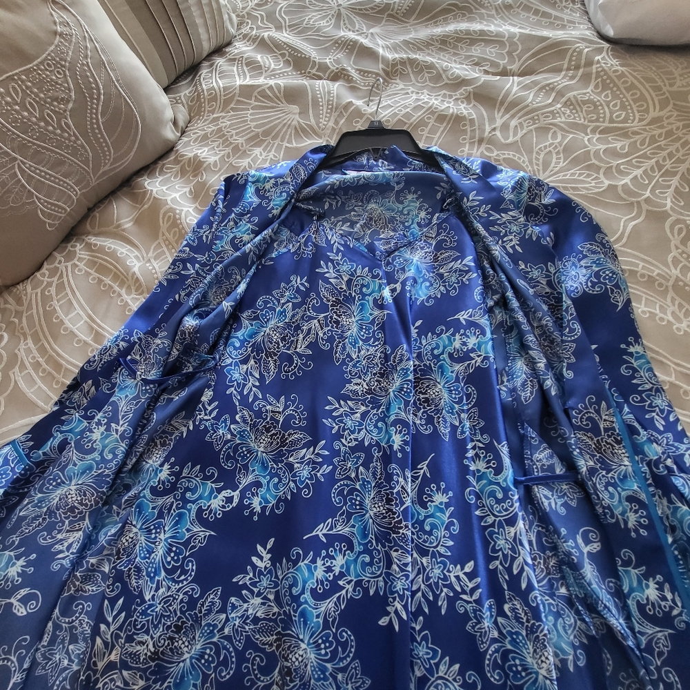 Women's 2 piece lingerie